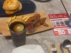 -必胜客(余姚五彩城店PH店)