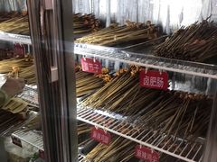 -钢管厂五区小郡肝串串香(滨江店)