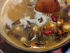 -黑鸡小馆(金源店)