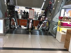 -上海置地广场(南京东路店)