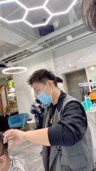 点击看大图 -容萨美业·美容美发