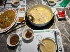 -禄婶鸡煲·打边炉