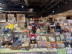 -猫的天空之城概念书店(苏州诚品店)