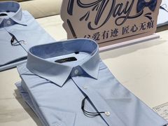 -王府井百货熙地港店