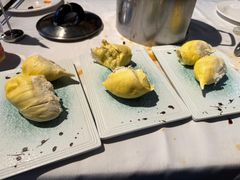 -领鲜活海鲜榴莲自助火锅(东门店)