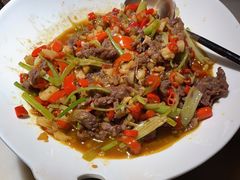 -佬麻雀·新湘菜(珠海金发购物中心店)