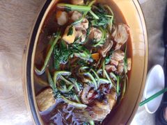 老丁头麻辣烫(向阳小区店)-百福老头餐饮