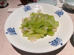 -维园悦谱·海派家常菜(乌鲁木齐南路店)