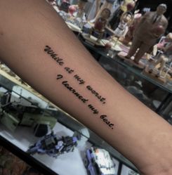-木子·纹身店TATTOO穿孔·洗纹身