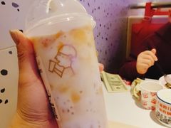 -喜茶(北京华贸购物中心店)