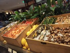 自助取餐区-OPEN開全日自助餐厅·牛肉火锅·海鲜(佛山希尔顿酒店)