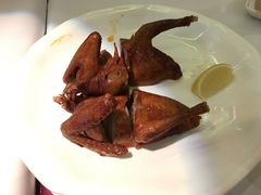 招牌红烧乳鸽-太平馆西餐厅(北京路店)