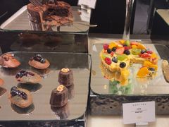 -圣丰索菲特·2 On 988 Café 自助餐厅