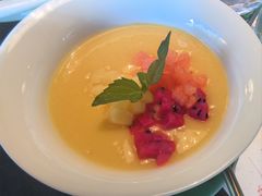 -荷风细雨·中国茶宴(碧云店)