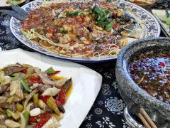 -黄桷树曹家私房菜(江与城店)