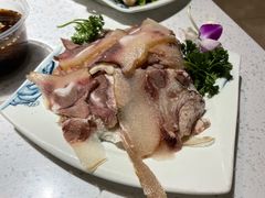 -贵府酸汤牛肉火锅·贵州老字号(飞山街店)