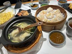 -馋三尺蟹粉小笼(人民广场店)