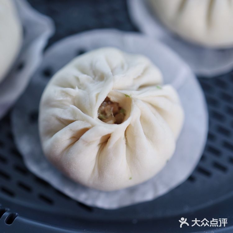 在家自制白菜猪肉包 这样做巨好吃❗️