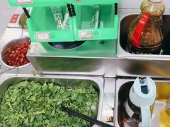 -花苑美食横琴生蚝火锅(拱北粤华路店)