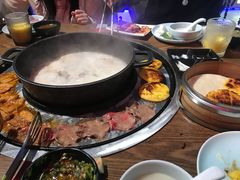 -三人行骨头王火锅(长寿店)