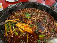 -烧哥美蛙肥肠鱼火锅·十五年社区店