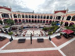 -佛罗伦萨小镇广佛名品奥特莱斯(疏港路店)