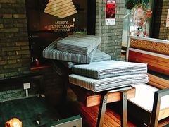 -苹果树下艺术餐厅(宋庄店)