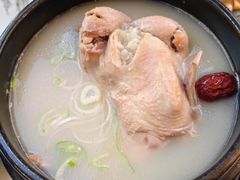 -长寿参鸡汤(朝韩风情街店)