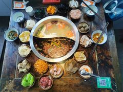 -芈重山老火锅(洪崖洞店)