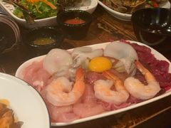 -Show Neua Thai Street Food