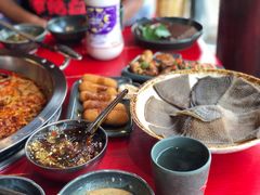 -谭鸭血老火锅(漳州路店)