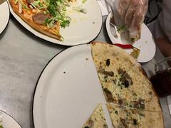 北京烤鸭披萨-比萨玛尚诺(港汇恒隆广场店)