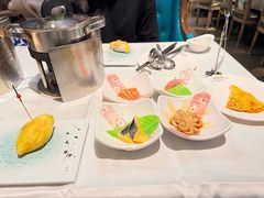 -领鲜活海鲜榴莲自助火锅(东门店)