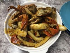 -臻鲜燕海鲜融合餐厅(金陵style店)