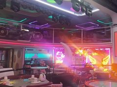 -巴特餐饮6加1音乐餐吧·新疆菜