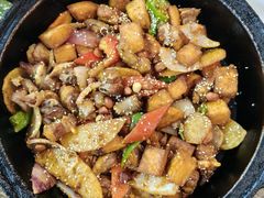 -老钟家烤羊排·敦伊阁清真餐厅胡羊焖饼
