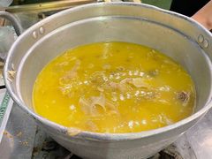 -禄婶鸡煲·打边炉