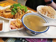 -彩虹站·香港烧腊茶餐厅