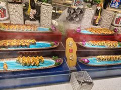 -四囍码头海鲜烧烤自助火锅(外滩南京东路悦荟广场店)