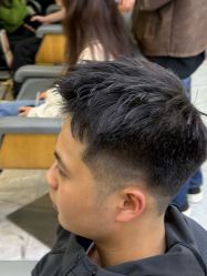 -藤野造型烫发染发