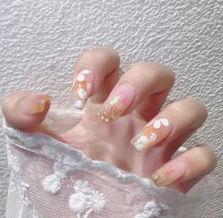 -悦指间美甲美睫