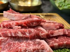 -草家酱蟹炭火烤肉店(珲春南路一店)