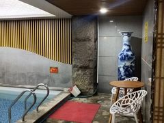 -绿岛汤泉韩式休闲会所