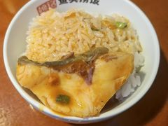 -魏铭鱼头捞饭(晋阳路店)