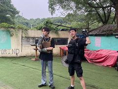 -东湖小天池真人CS彩弹野战基地