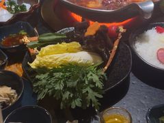 -湊湊火锅·茶憩(上海合生汇店)