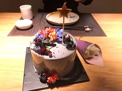黑芝麻淡奶油蛋糕-小苍兰风铃草·礼物蛋糕(沈阳店)