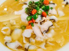 -川流不息·地道川菜·小龙虾(松东路店)