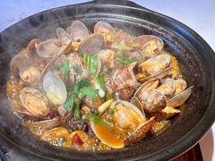 -蚝堡海鲜·威海菜·海肠捞饭·烧烤·亚洲吃蚝公司(幸福门店)