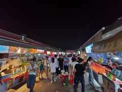 -大学城夜市大排档(凤栖路店)